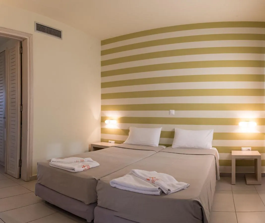 Stamos Hotel Afytos 3*,