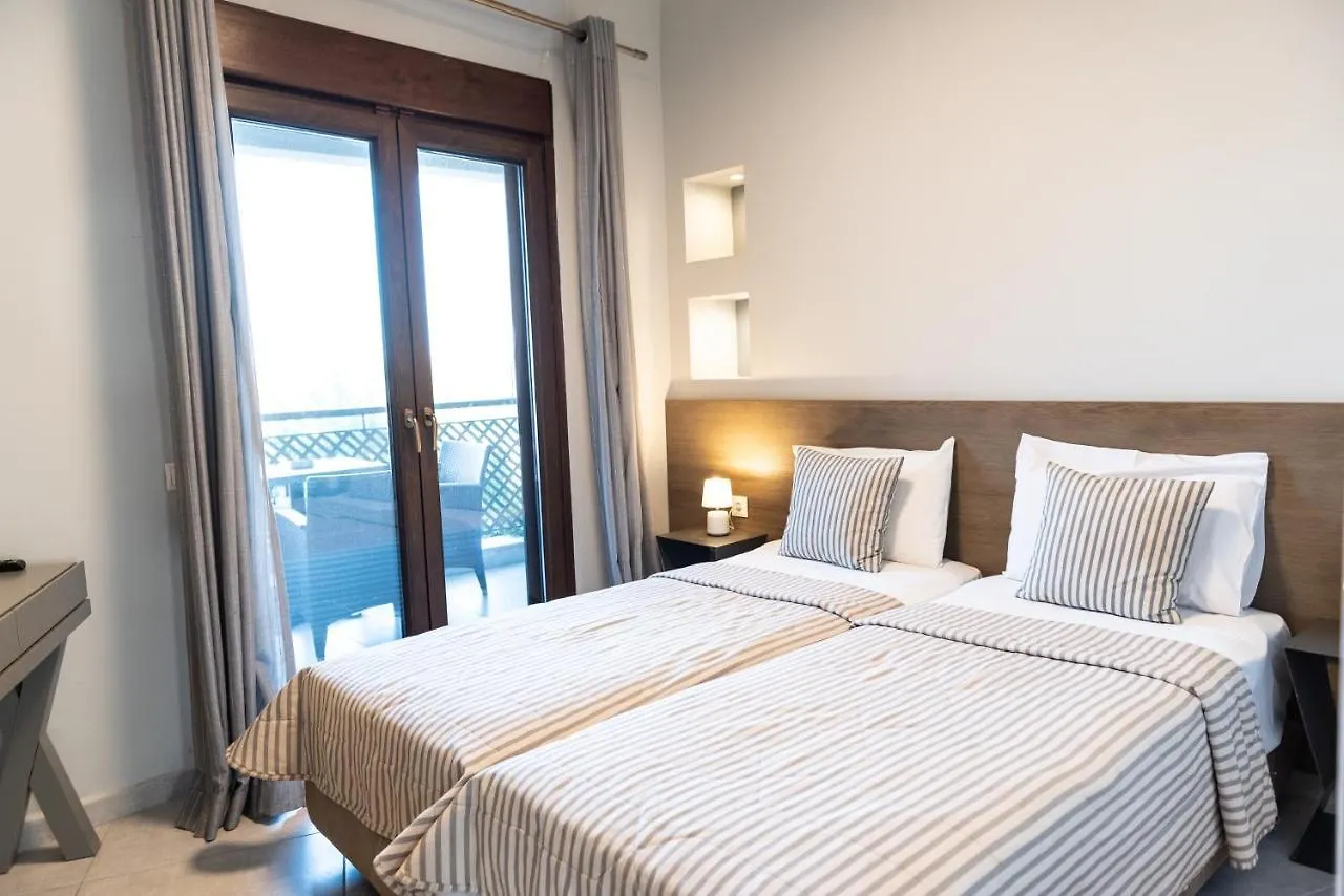 Stamos Hotel Áfitos 3*,