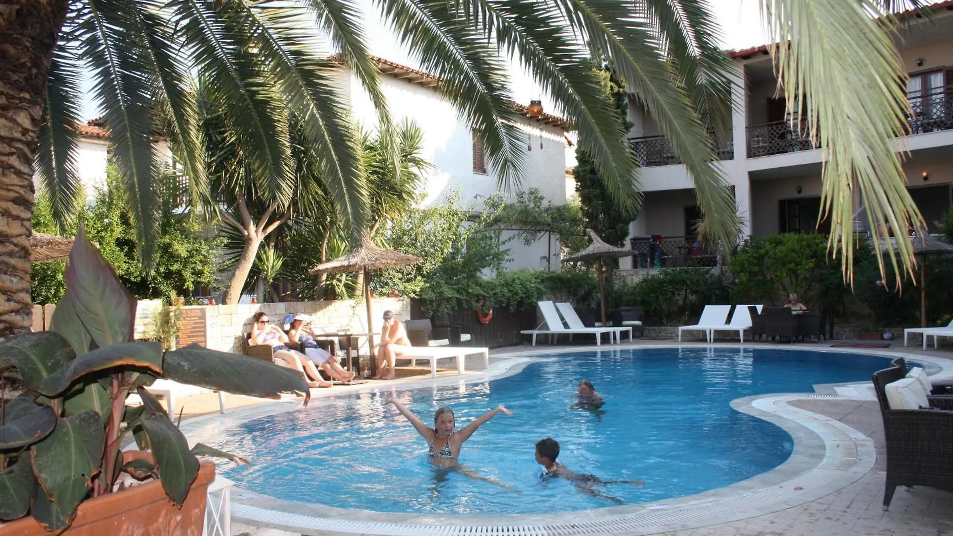 Stamos Hotel Áfitos