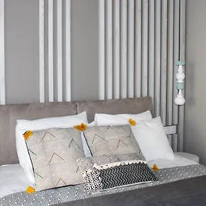 Agali Supreme Hospitality And Comfort Άφυτος