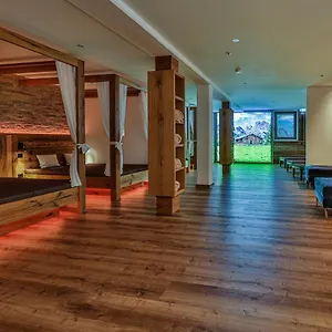 alpenhotel-fischer.com-bavaria.com/