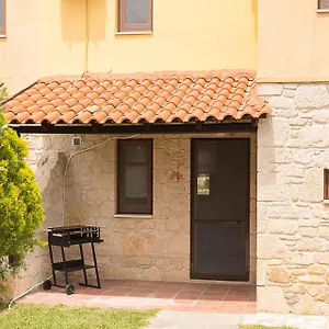 Ferienhaus Rastoni Retreats #feelslikehome, Áfitos