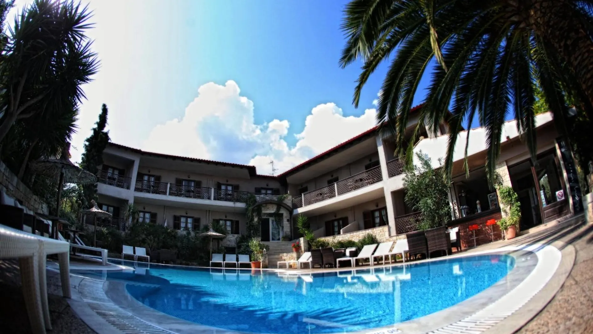 Stamos Hotel Áfitos 3*,