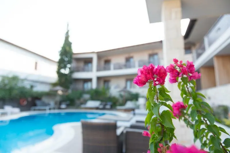 Stamos Hotel Afytos